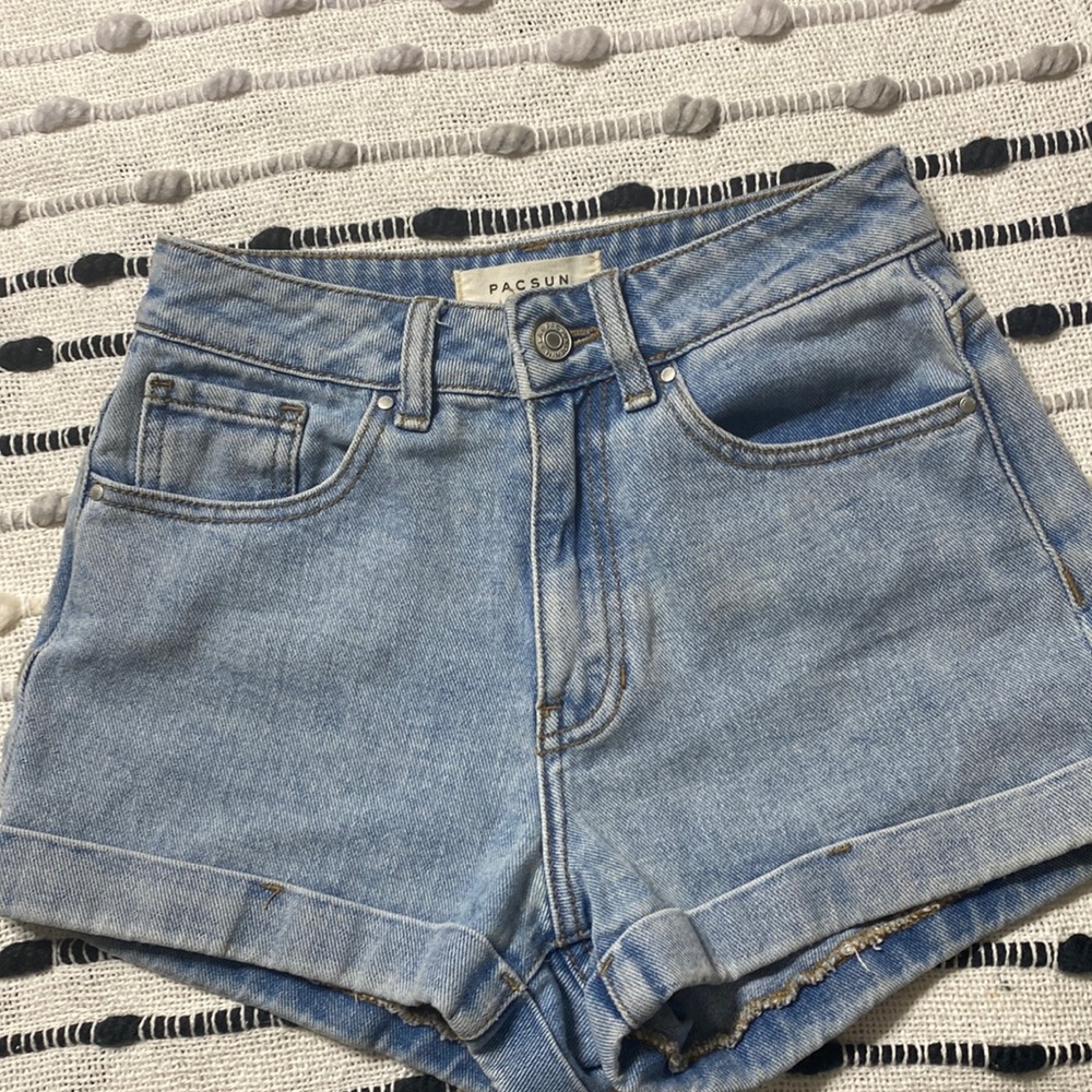 Pac Sun mom shorts
